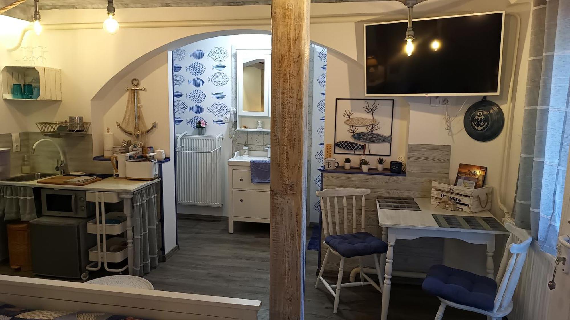 T.H.Ny Village Inn Cottage Tihany Buitenkant foto